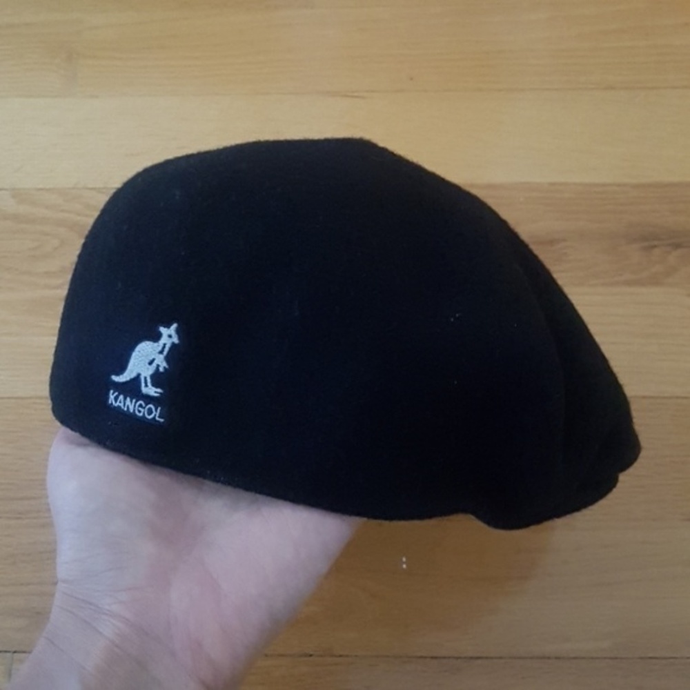 KANGOL Black wool hat / golf cap